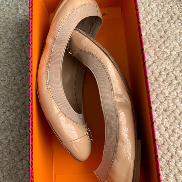 Tory Burch Jolie Ballet Soft Flats Light Oak - Picture 11 of 11